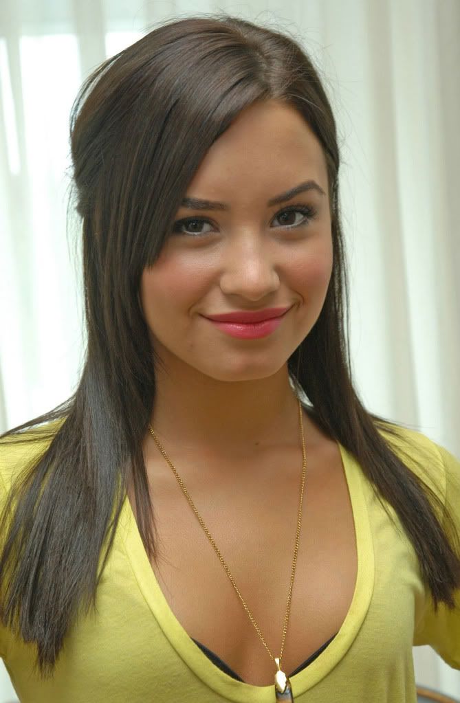 Demi Lovato Yellow