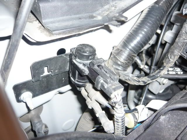 2004 Ford f150 4x4 solenoid