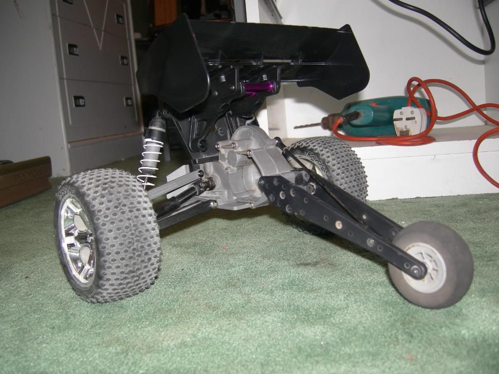 rustler 4x4 vxl wheelie bar