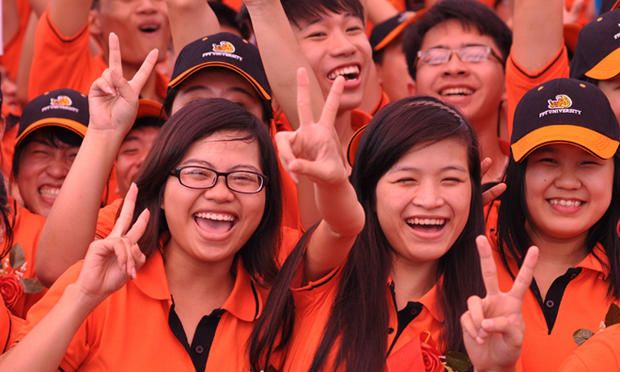 Trường Đại học FPT cấp 400 suất học bổng với tổng trị giá 38 tỷ đồng cho tân sinh viên năm 2015.