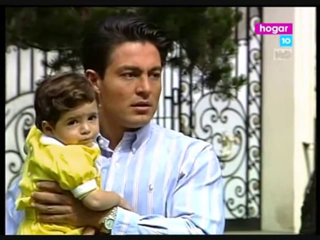  photo vlcsnap-2015-04-12-21h53m48s38_zpsgplokaty.png