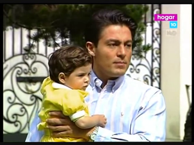  photo vlcsnap-2015-04-12-21h57m16s65_zpsd4yznqgr.png