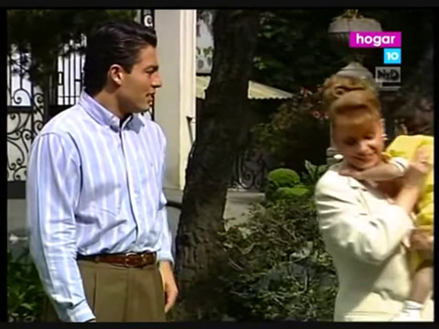  photo vlcsnap-2015-04-12-21h57m31s220_zpsk6zhqojc.png