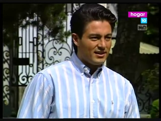  photo vlcsnap-2015-04-12-21h57m45s103_zps7nzaqpzj.png