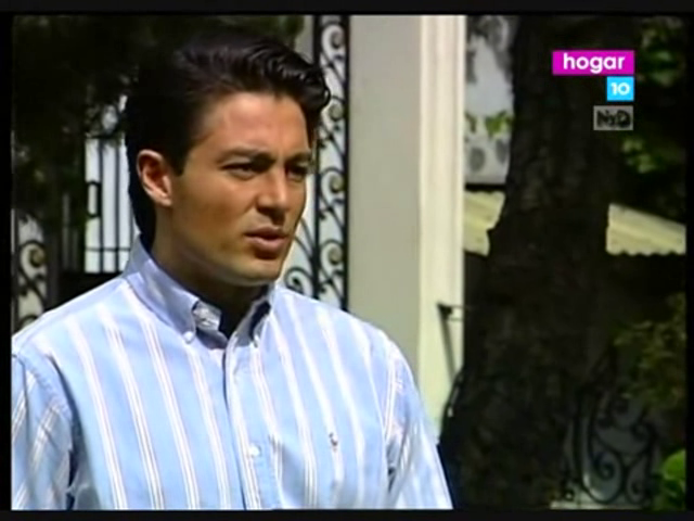  photo vlcsnap-2015-04-12-21h57m47s119_zps4qgglb7u.png