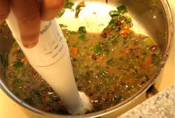 Pic of Soup Blending Tip to Prevent Splatters