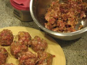 How to Mix Meatballs